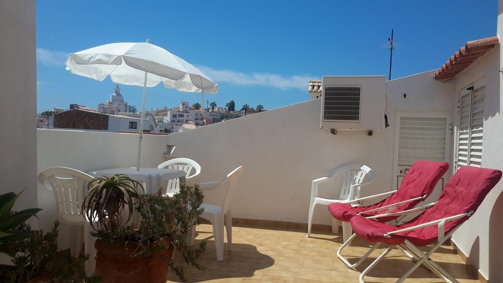 Casa Amarela Guesthouse Lagos Exterior photo